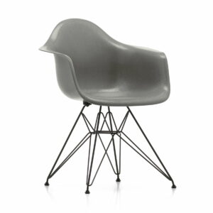 Vitra - Eames Fiberglass Armchair DAR