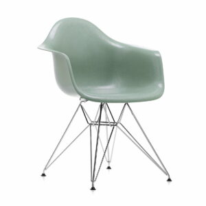 Vitra - Eames Fiberglass Armchair DAR