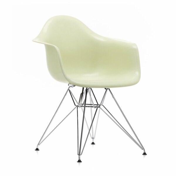 Vitra - Eames Fiberglass Armchair DAR