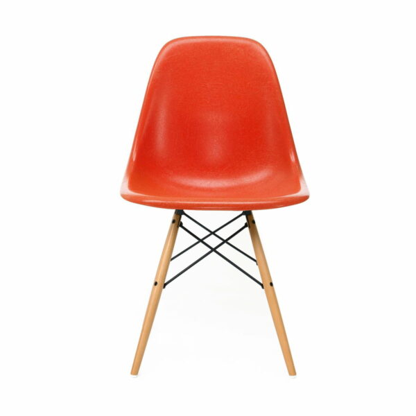 Vitra - Eames Fiberglass Side Chair DSW