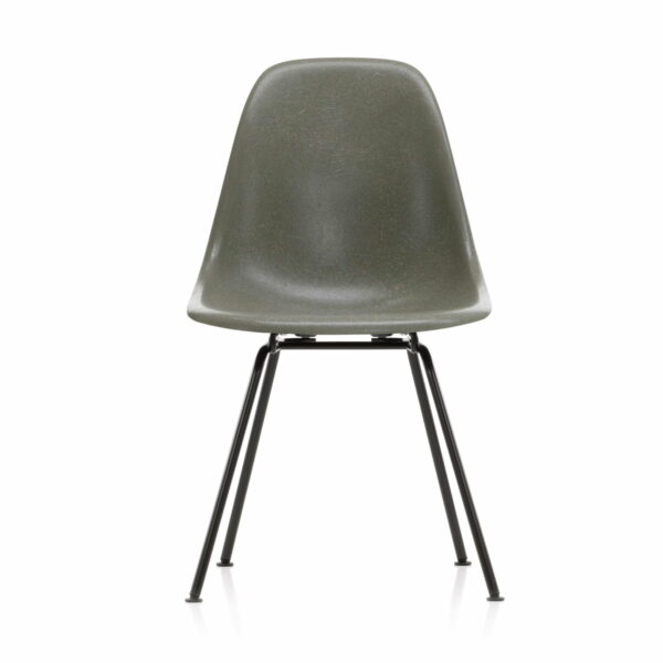 Vitra - Eames Fiberglass Side Chair DSX