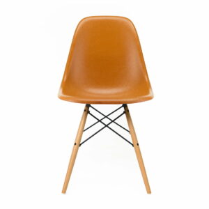 Vitra - Eames Fiberglass Side Chair DSW