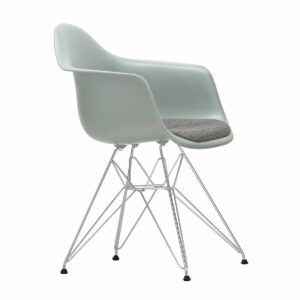 Vitra - Eames Plastic Armchair DAR mit Sitzpolster