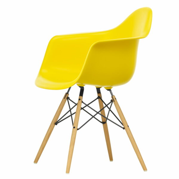 Vitra - Eames Plastic Armchair DAW