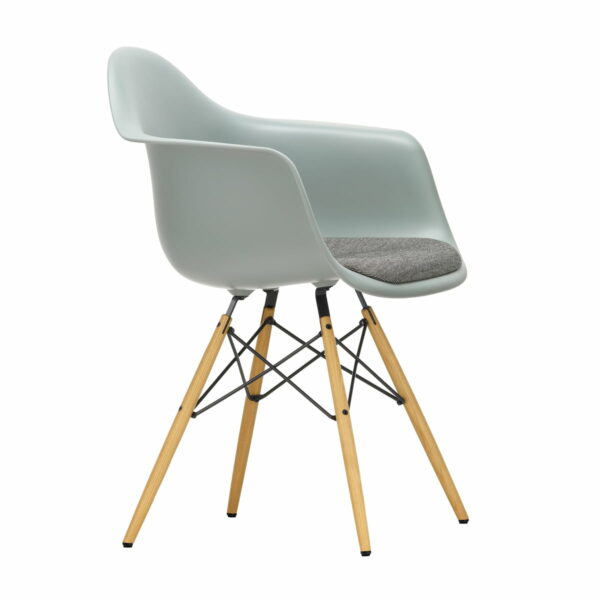 Vitra - Eames Plastic Armchair DAW mit Sitzpolster