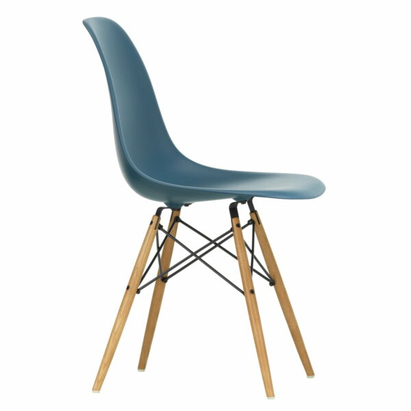 Vitra - Eames Plastic Side Chair DSW