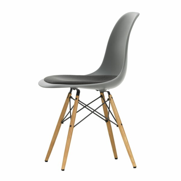 Vitra - Eames Plastic Side Chair DSW mit Sitzpolster