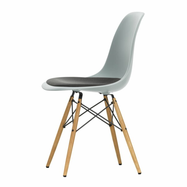 Vitra - Eames Plastic Side Chair DSW mit Sitzpolster